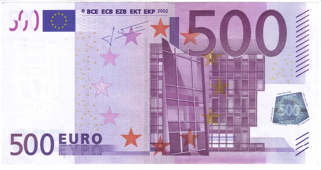 Carta docente da 500 euro per i precari: come ottenerla secondo le ultime sentenze